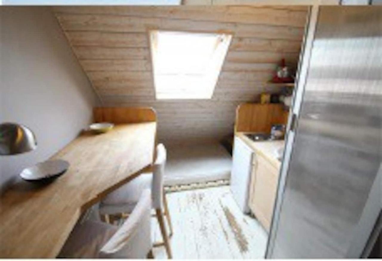 Charmante Studette Canal Saint Martin Appartement Parijs